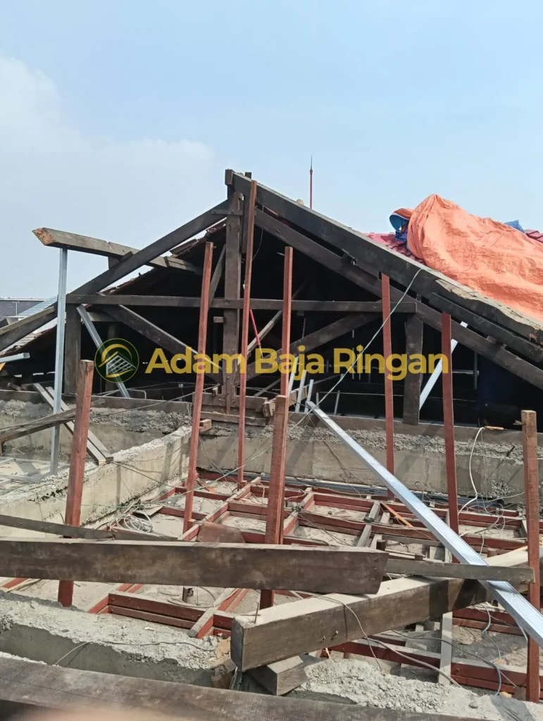 jasa tukang pasang atap baja ringan dan renovasi atap rumah - adambajaringan 1116 jasa tukang pasang atap baja ringan dan renovasi atap rumah - adambajaringan 1116