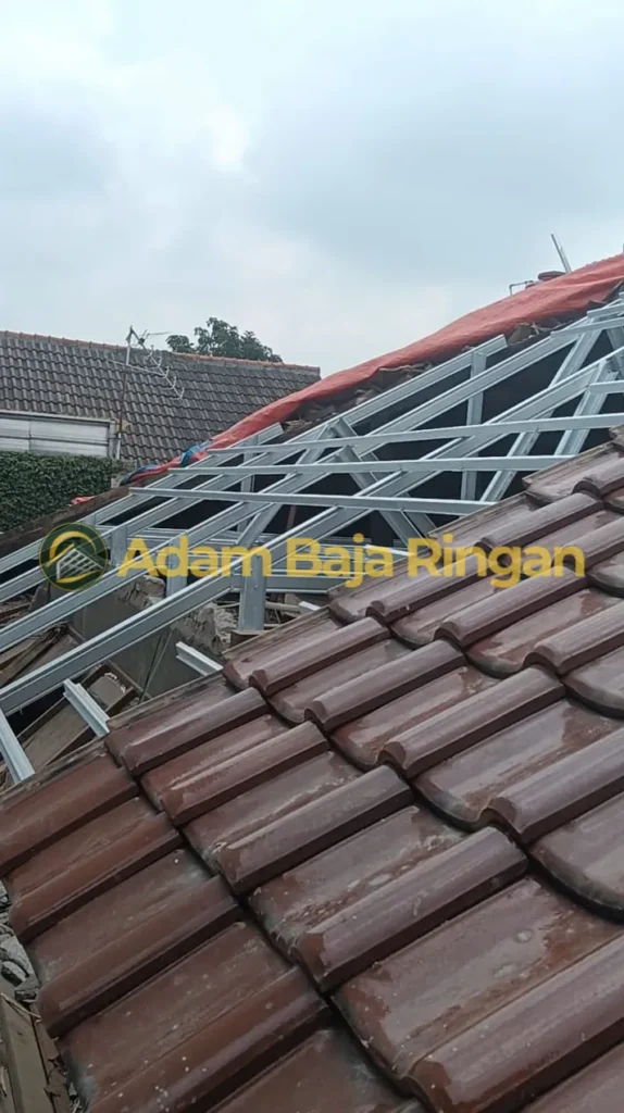 jasa tukang pasang atap baja ringan dan renovasi atap rumah - adambajaringan 117 jasa tukang pasang atap baja ringan dan renovasi atap rumah - adambajaringan 117