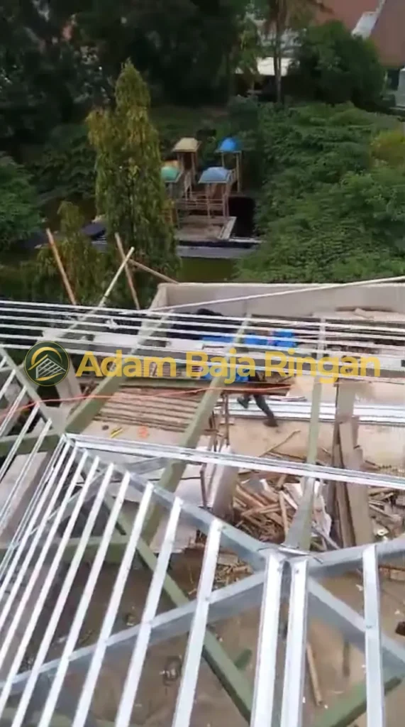 jasa tukang pasang atap baja ringan dan renovasi atap rumah - adambajaringan 118 jasa tukang pasang atap baja ringan dan renovasi atap rumah - adambajaringan 118